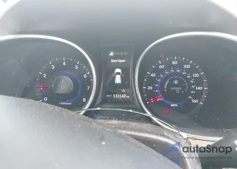 2014 Hyundai Santa Fe Sport 2.0L Turbo from USA, damaged, VIN 5XYZU3LAXEG213640